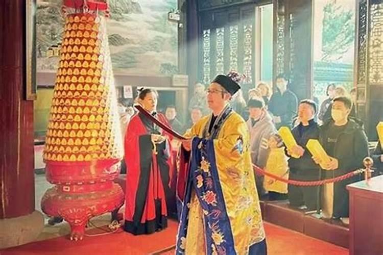 如何积德化解犯太岁