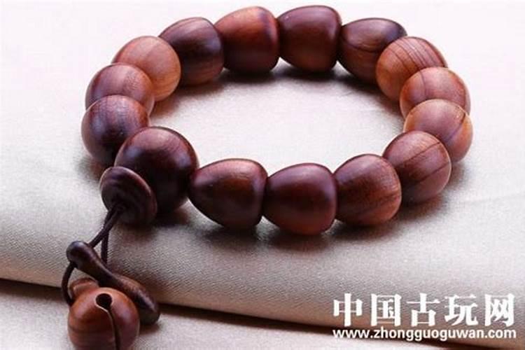 桃木剑常压在枕头底下睡觉会伤害身体吗