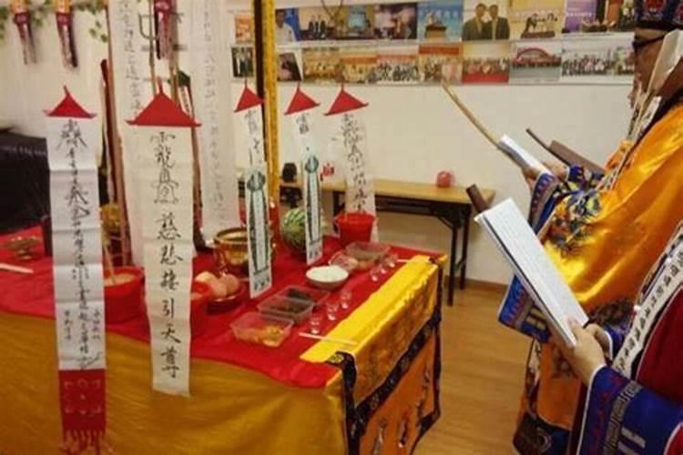 梦到妈妈出车祸预示什么