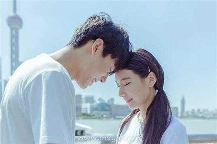 梦见前夫要和自己复合是什么兆头