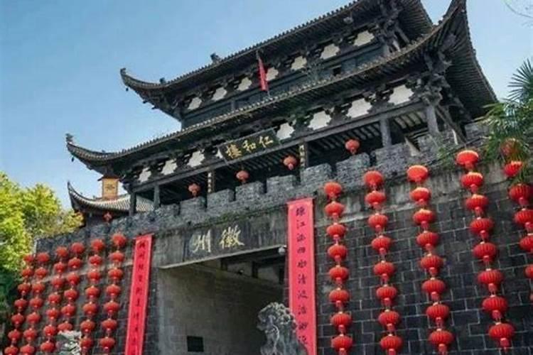 过年蒸花糕的寓意是什么