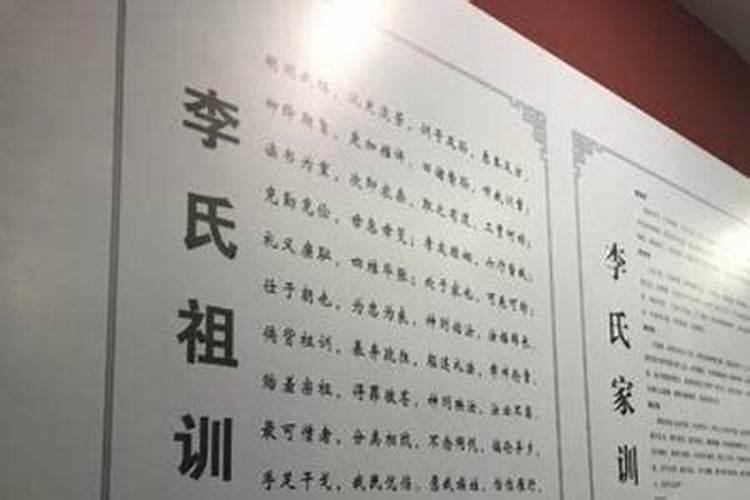 女人梦见云雾缭绕的山