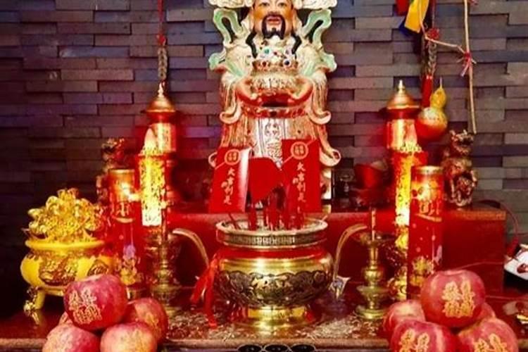 怎么供奉黄财神,才能带来财运？