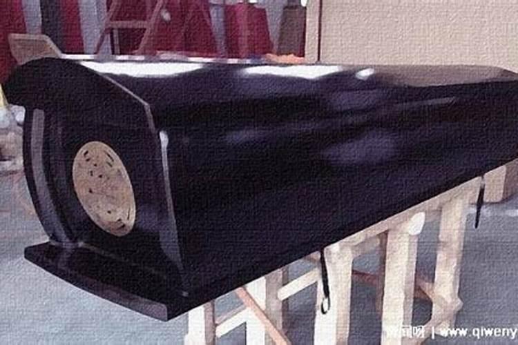 梦见打开棺材看见死人了的预兆