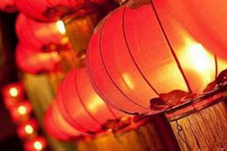 正月15打灯笼寓意什么？