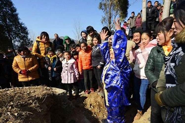 闽粤客家人把做道场称作什么四川做功德的风俗