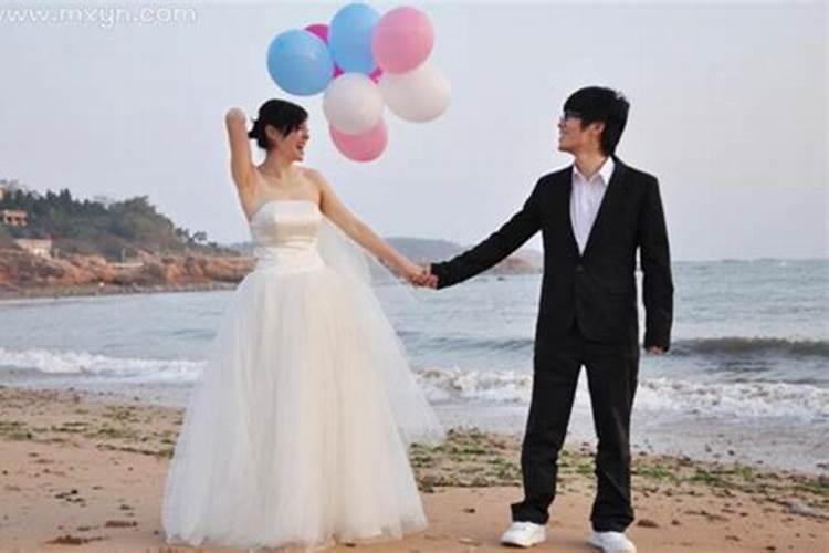 梦见前女友离婚了求着跟我结婚的预兆