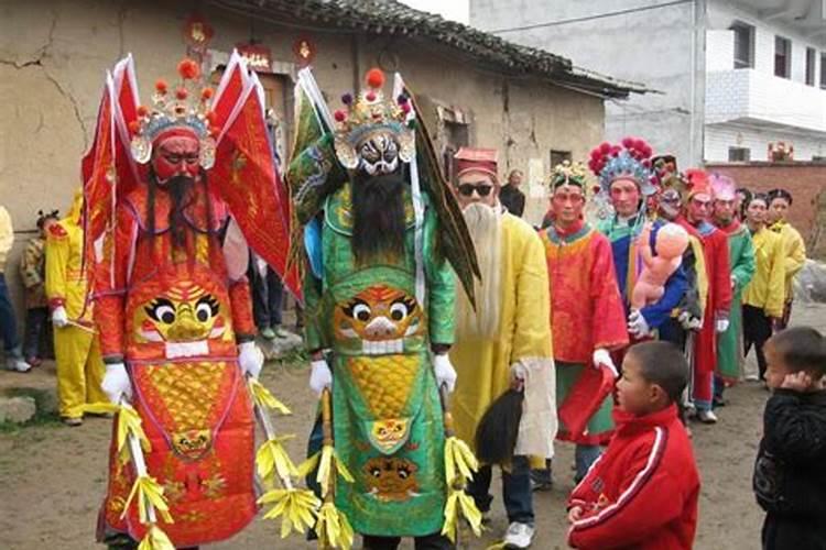 2011新年西安都有哪些地方要举办庙会或者大小型活动之类的热闹地方,如...