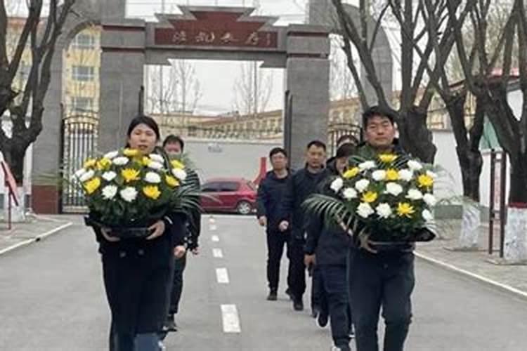 梦见已故母亲死后又复活了的预兆
