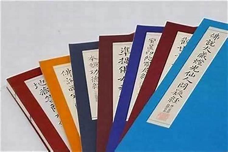 潮汕人的习俗,多点!!谢谢了。