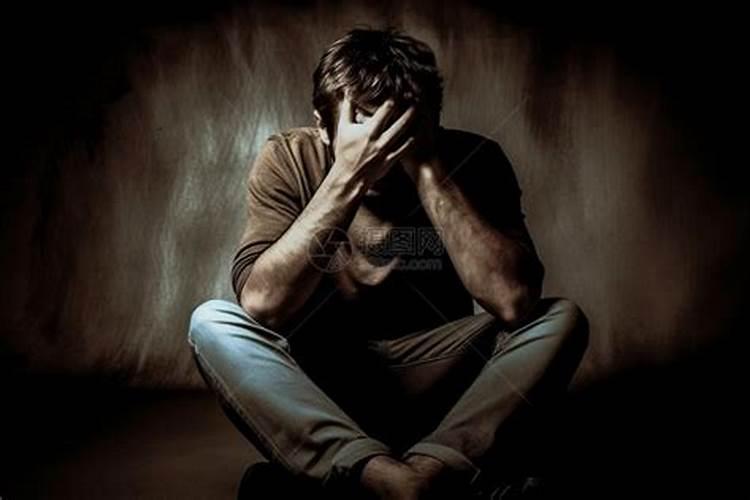梦见我男人抱着我哭的预兆