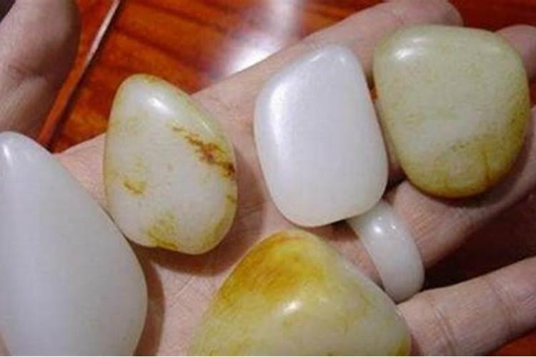 梦见与新同事一起工作