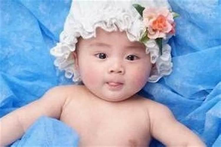 ...女,大运是丁未,流年辛卯。此八字卯辰害,卯未半合