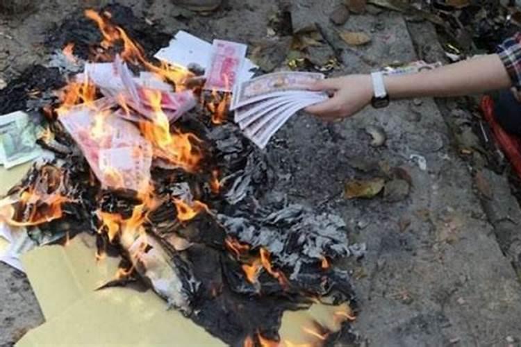 清明节可以在家里烧纸吗在外地烧纸钱有何讲究
