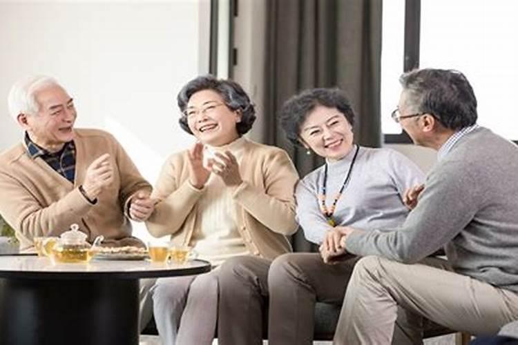 梦见家里来了老人和小孩的预兆
