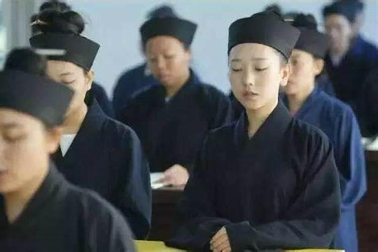 湖北荆州公安县道士做法事念的些什么经书？