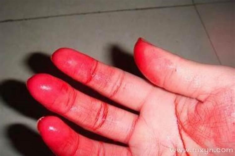 女性亡者进入你的梦里原因