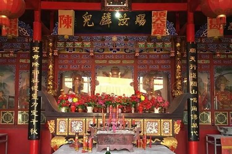 2022年正月初二烧香上香祈愿要注意什么
