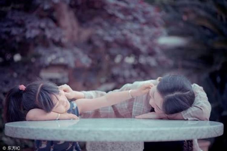 已婚女人梦见牙齿掉了是什么意思 已婚女人梦到牙齿掉了好不好