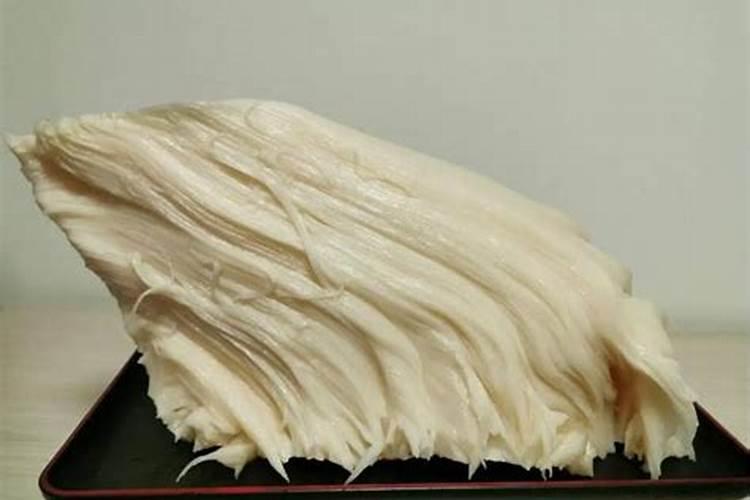 梦见陌生人来家不走的预兆