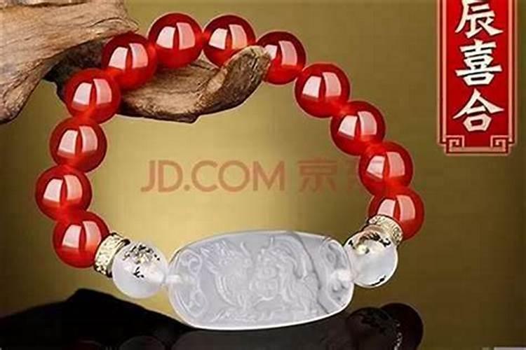 大林木命佩戴什么好大林木命佩戴什么饰品好