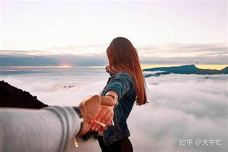 突然梦见分手很久的前任