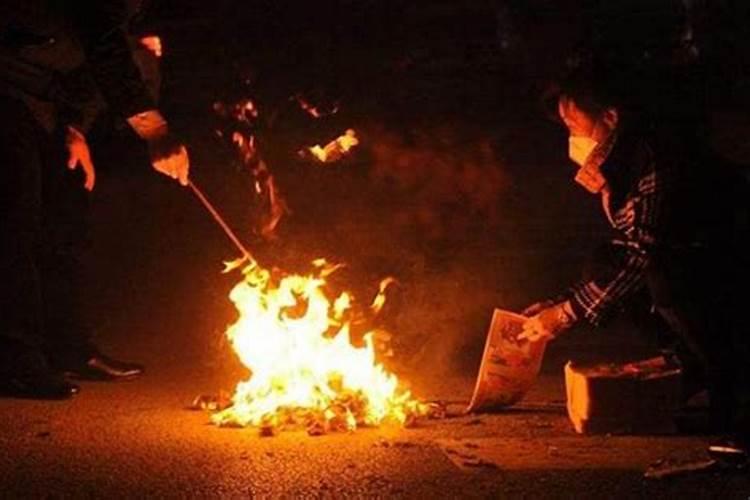 梦见别人流产预示什么 梦见别人流产