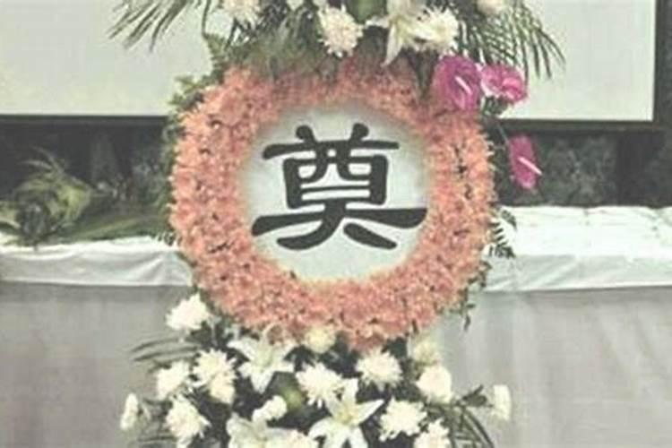 梦见我家养了很多头猪的预兆