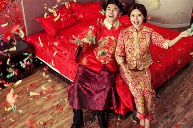 黄历上合婚订婚和结婚的区别 合婚日子和黄历不和怎么办？
