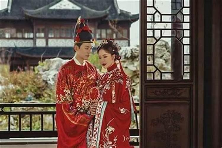 八字合婚年柱重要还是日柱 四柱合婚法每柱怎么看？