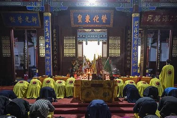 八字不合的两个人真的不能结婚吗