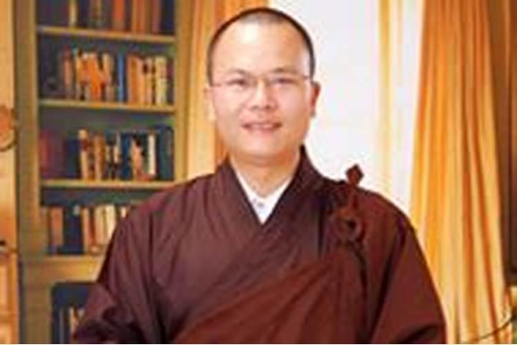 龙年生的人狗年忌讳什么？