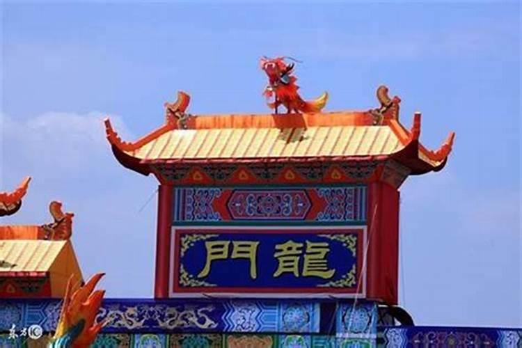 梦见去中学遇到很多学生的预兆
