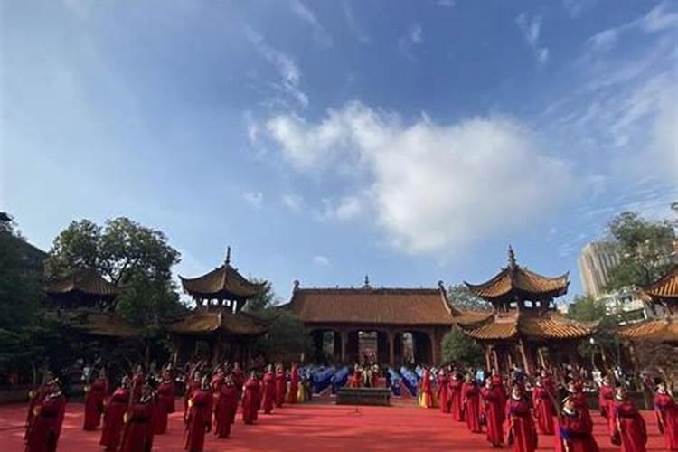 2019春节去四川哪里旅游比较好