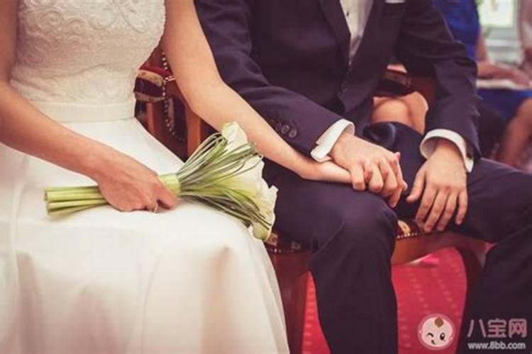 女人八字偏硬适合嫁什么人 什么八字的女人会克夫？