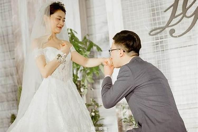 订婚风俗是什么意思