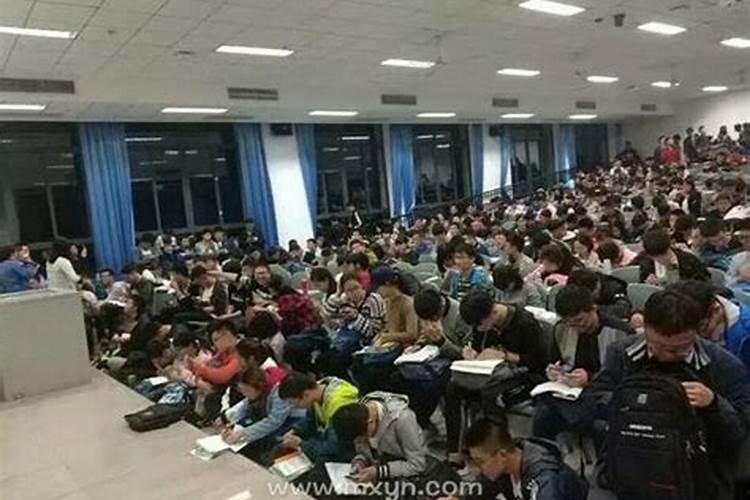 梦到上学代表什么？