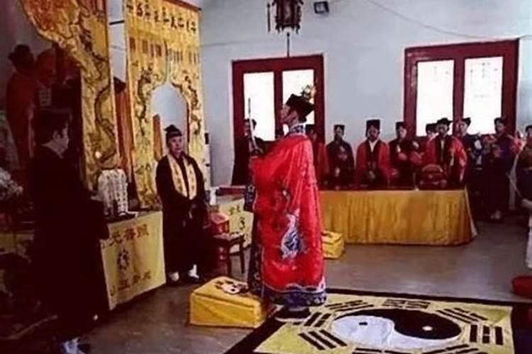 妻子婚内出轨离婚财产怎么分