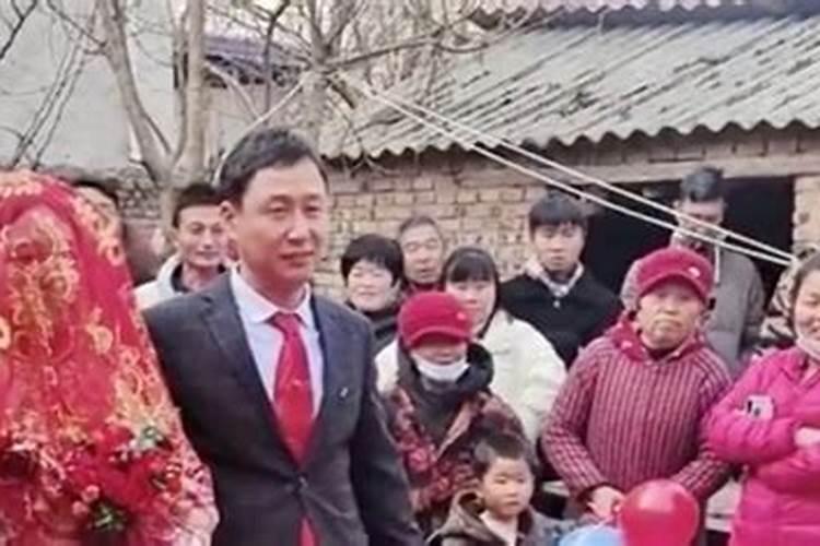 梦见前夫和别的女人在一起是什么意思