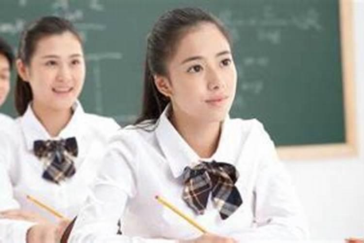 算命先生为什么能把我以前的事请说的那么准