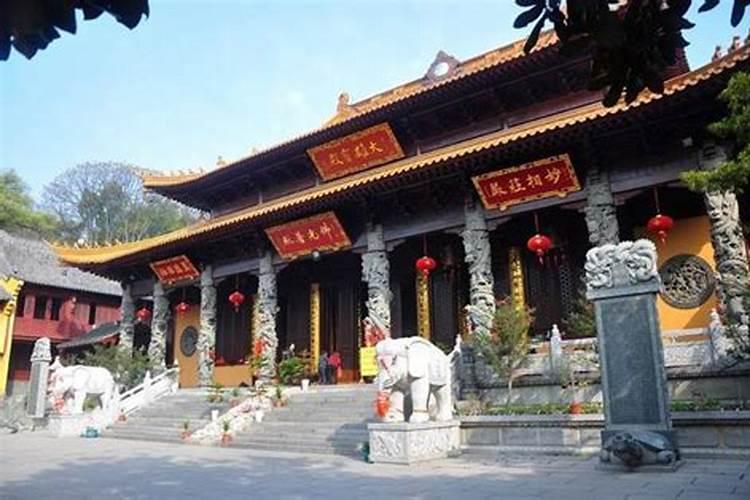 沈阳报恩寺求什么最灵验