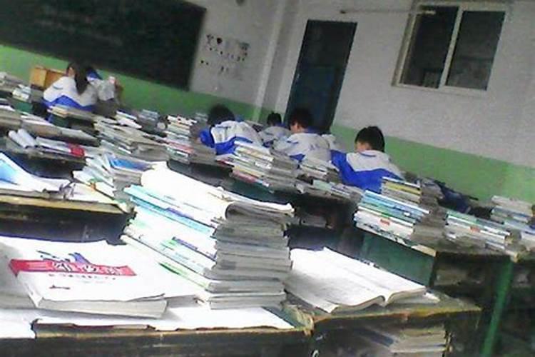 梦到多年不见的老同学 梦见多年不见的老同学有啥预兆