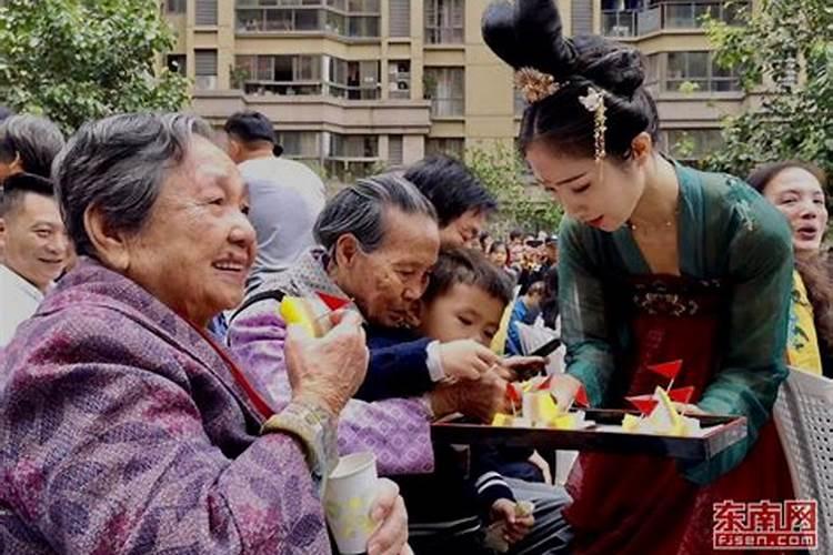 夫妻八字三合局好不好 八字三个字合多吉利？