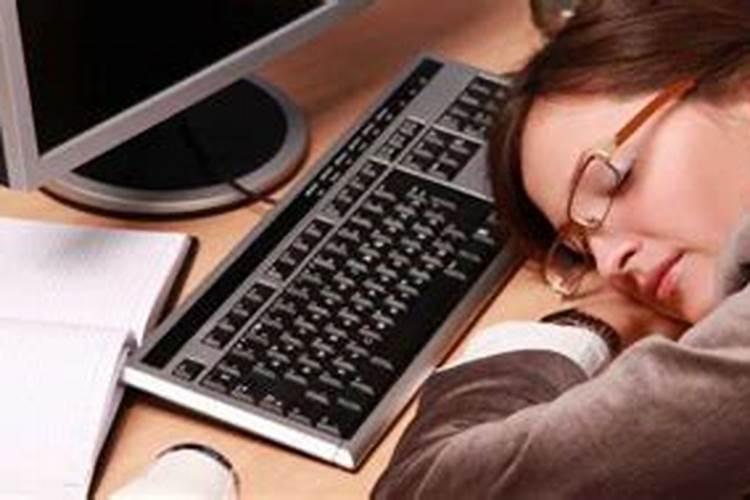 梦见大半夜有人来报白事