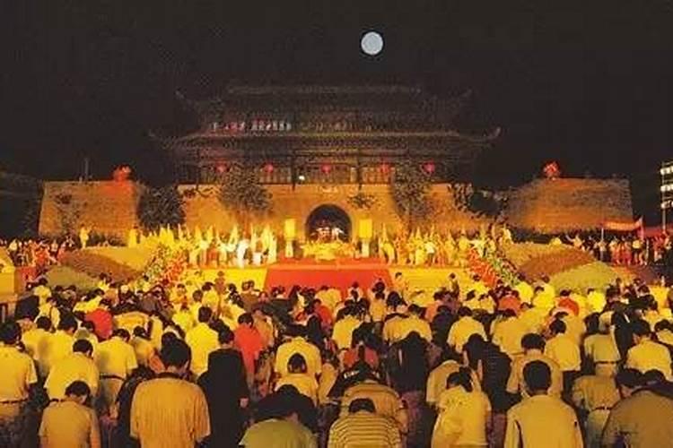拜土地公时要念什么好(土地公几点不能拜)