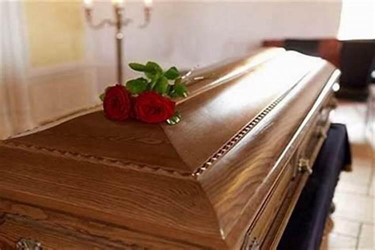 假如给亲人超度,自己念地藏本愿经多少遍才可以啊？