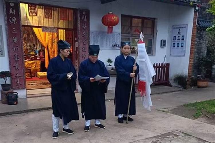 属龙人2025年全年运势及运程