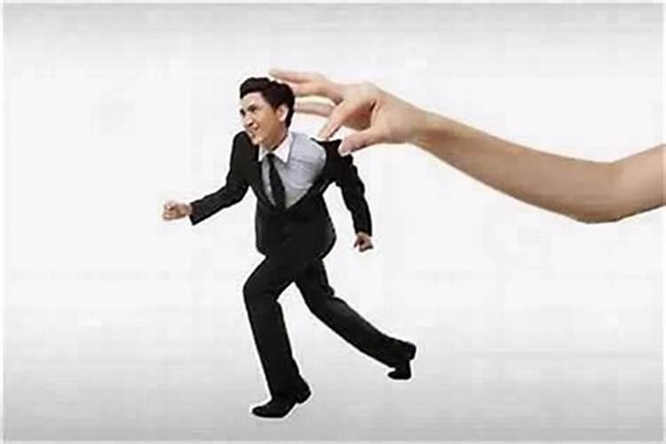 用六爻算命,需要生辰八字吗？