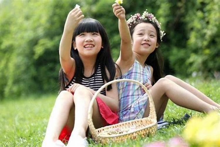刚奉请的观音和财神,八月十五怎样上贡品