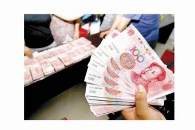做梦梦到蛇是生男孩的征兆吗 怀男孩的征兆有哪些